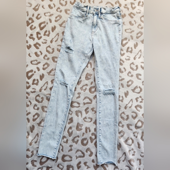 Girls Light Washed Distressed Old Navy Ballerina Skinny Jeans Size 16 - Picture 6 of 7